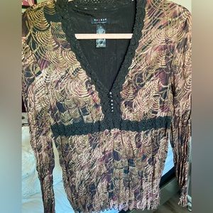 BOHO LIZ CLAIBORNE TOP SHEER ARM SLEEVE